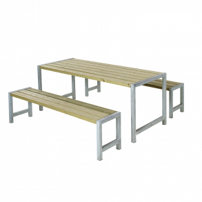 Plus Plankest Bestr af:  Bord og 2 Bnke