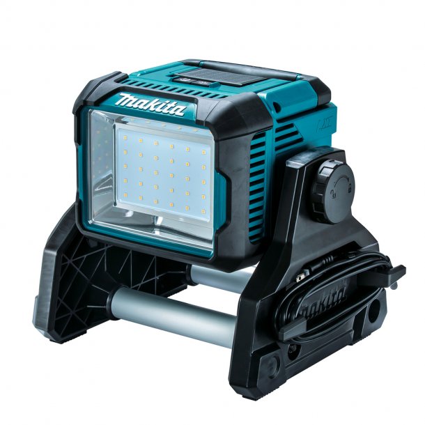 MAKITA LED LAMPE 18V/230V DEADML811 U/AKKU &amp; LADER