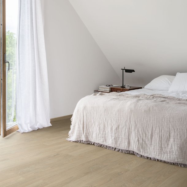 L0252-01797 Linnen Oak 2-strip