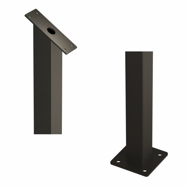 Stlstolpe m/fod til trappe gelnder - 4,5&times;4,5&times;87,1/80,4 cm