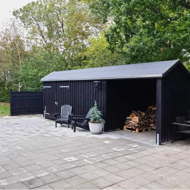 Multi Havehus 15,5 m� - 3 moduler m/dobbeltd�r og lukket/�ben front - inkl. tagpap/alulister/H-stolpef�dder