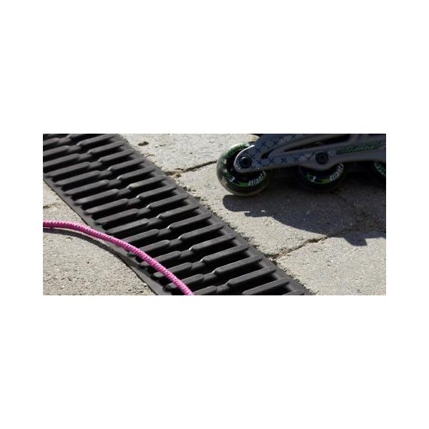 Tilbehrspakke i sort plast